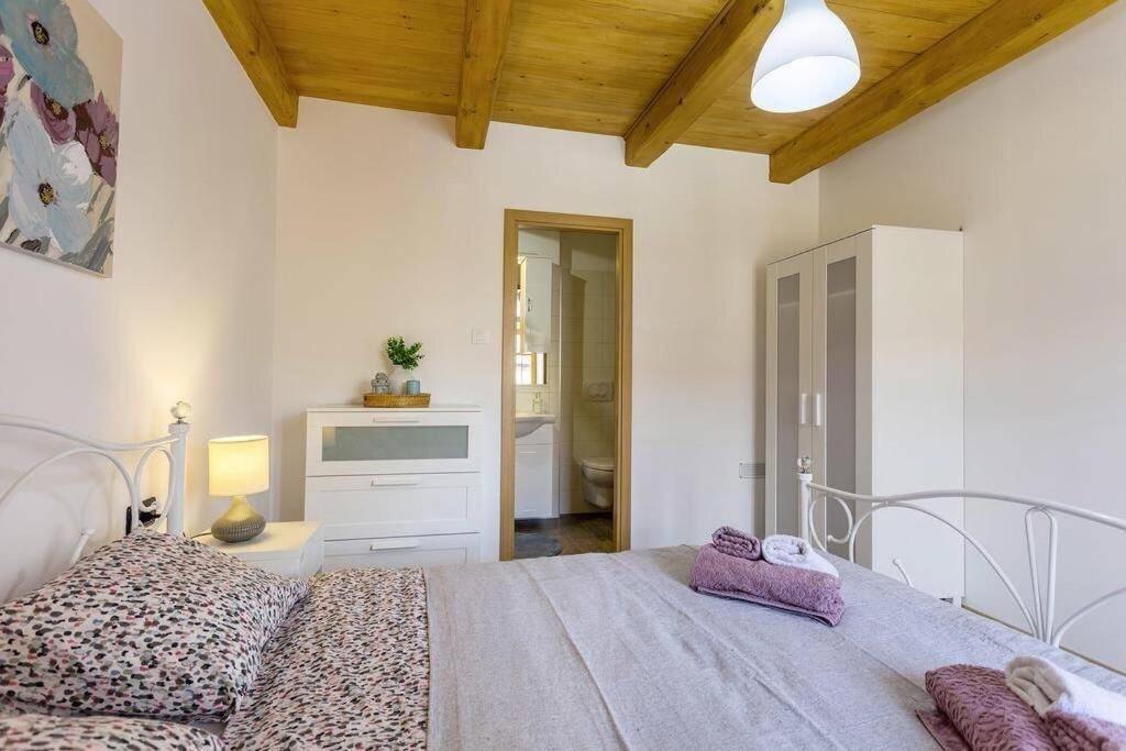 House Kristina **** Villa Burici Exterior photo